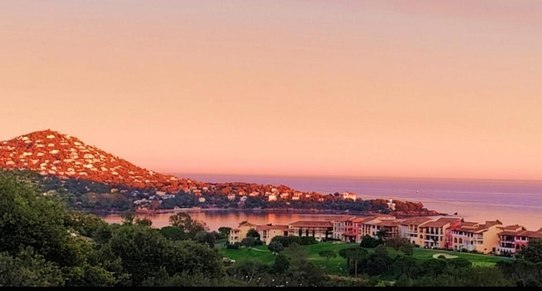 Vacances En Paradis Saint-Raphaël المظهر الخارجي الصورة